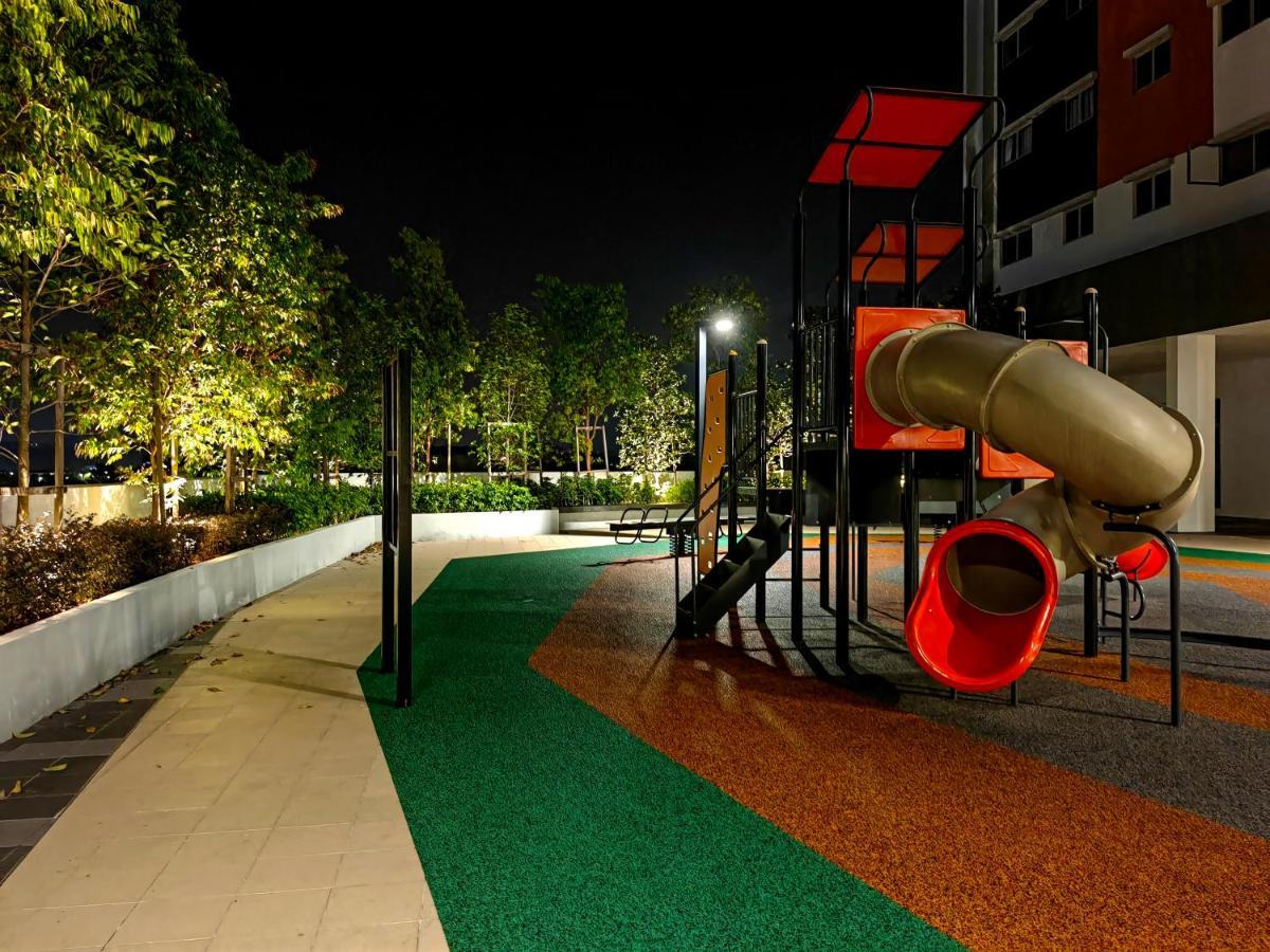 Alanis Residences Klia Kota Warisan Sepang By Dreamstay Екстер'єр фото