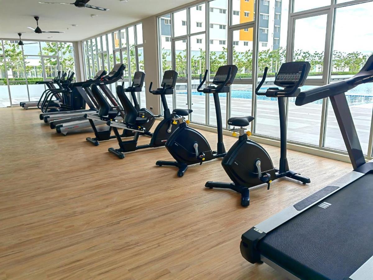 Alanis Residences Klia Kota Warisan Sepang By Dreamstay Екстер'єр фото